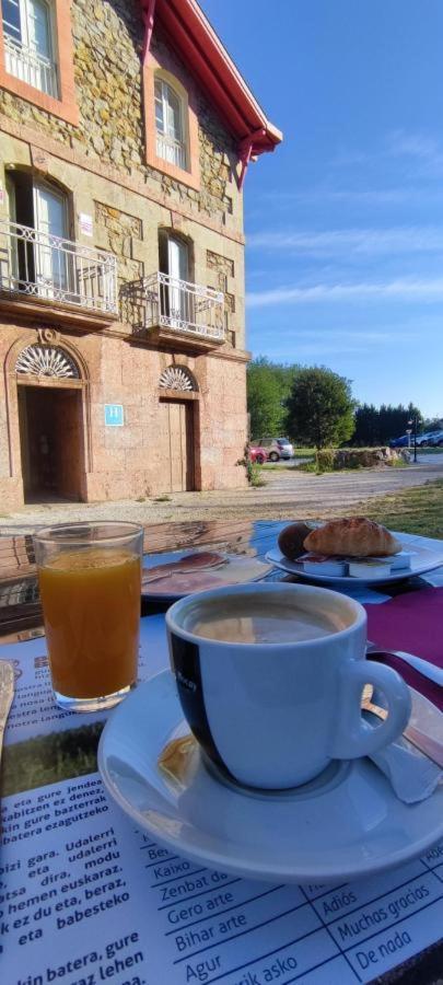 Hosteria Senorio De Bizkaia Bakio Buitenkant foto